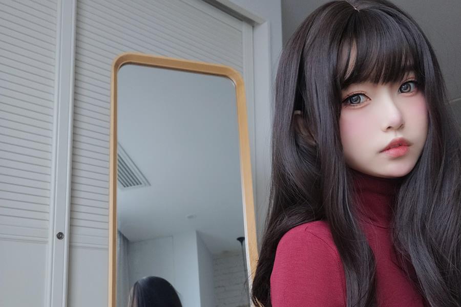 伊人女ZK圣诞特辑算是禁忌摄影吗？乘凉的姐姐最耐看！