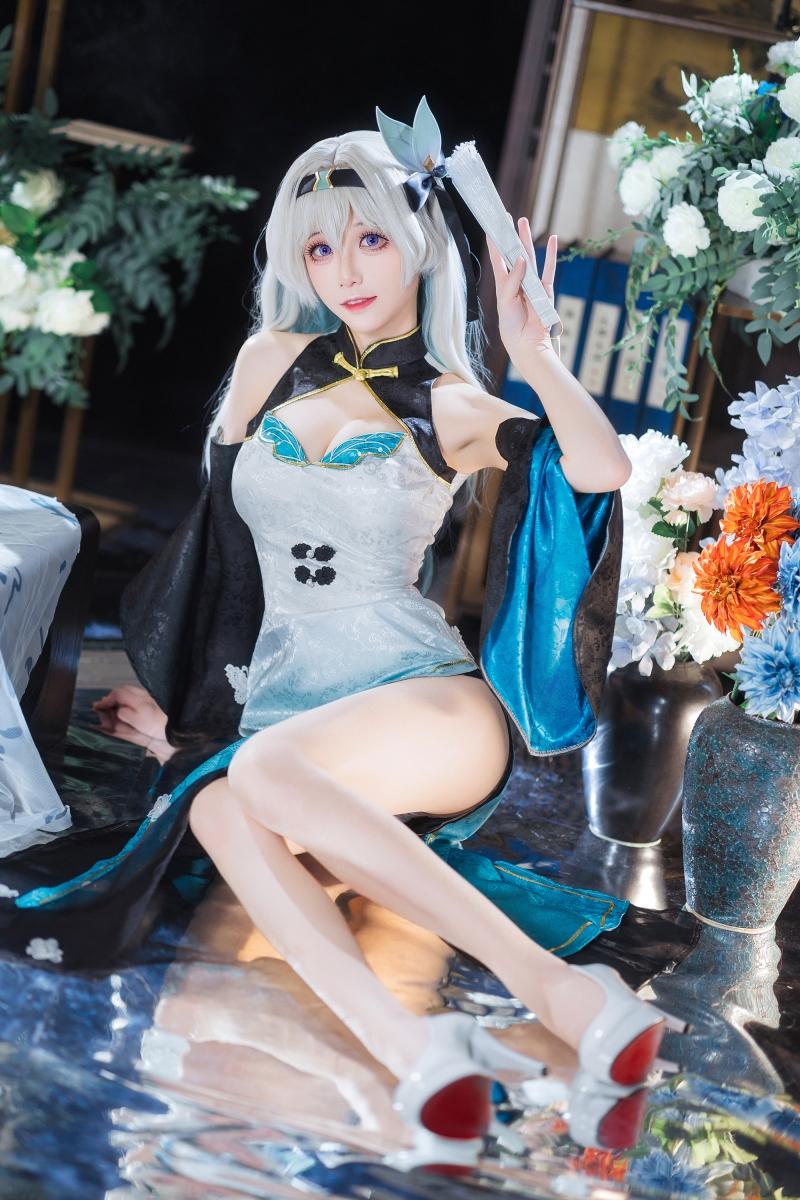 Tomoyo酱作品星穹铁道 流萤旗袍【24P-106MB】