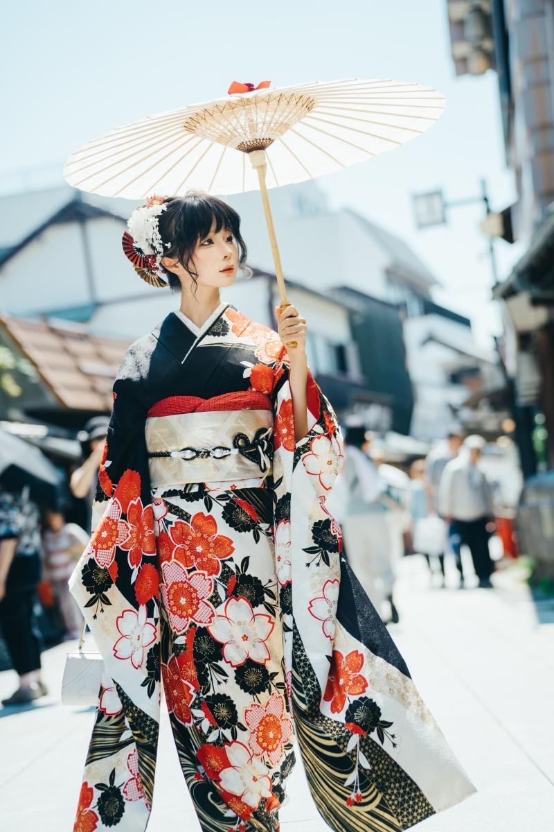 蠢沫沫作品夏想 上册【206P-2.05GB】