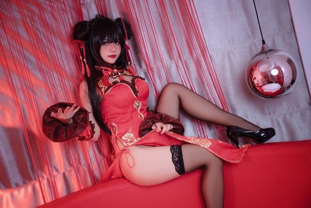 Azami时崎狂三COS：完美演绎旗袍版狂三的性感与优雅