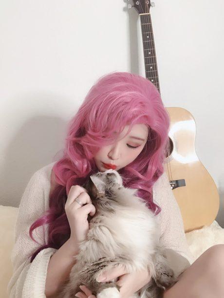 Hana Bunny萨勒芬妮COS：演绎星籁歌姬的性感与可爱