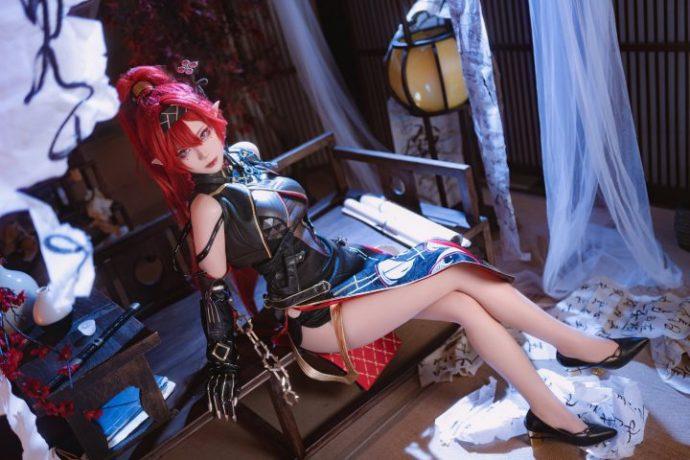 Hazelnut_榛子吟霖COS：完美演绎鸣潮游戏角色魅力