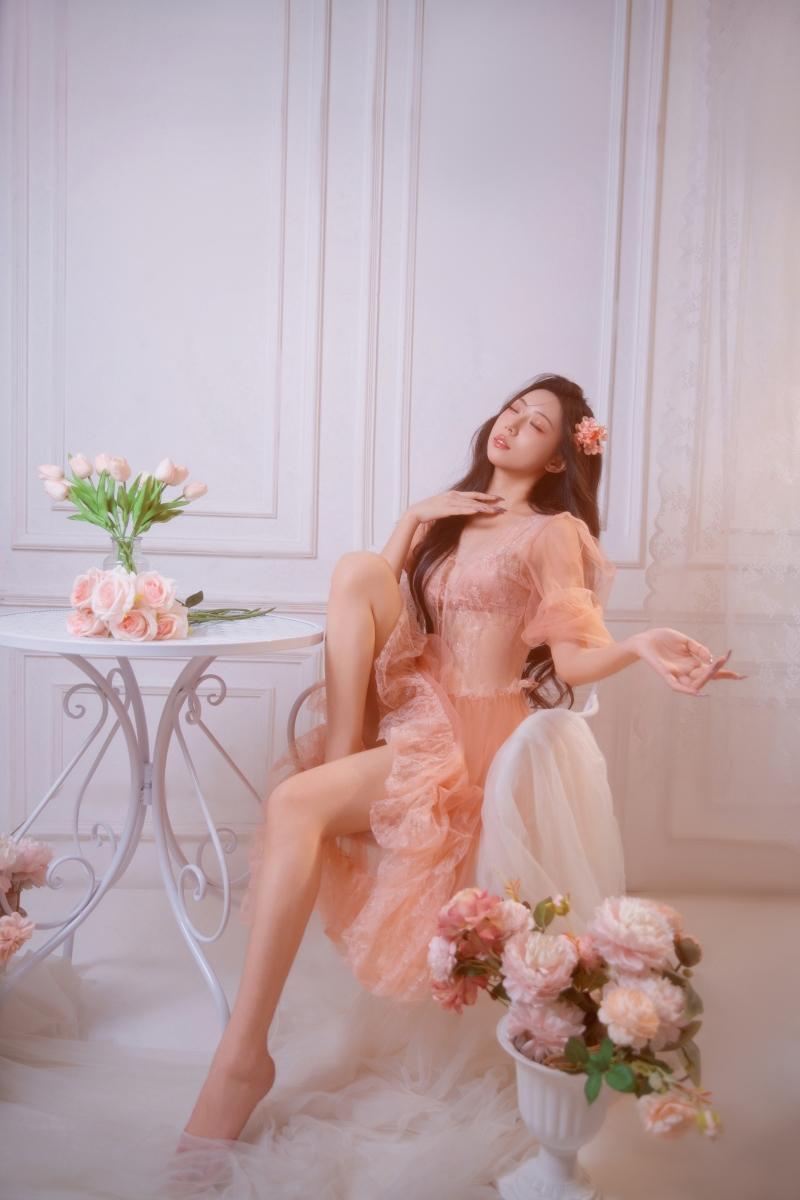 Money冷冷作品仙女粉氛围感写真【30P-391M】