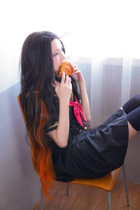 Sally Dorasnow鬼灭之刃COS：演绎祢豆子的可爱与性感