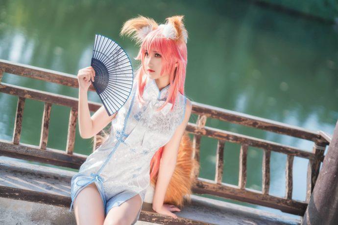 三度_69玉藻前COS：展现旗袍版九尾狐的优雅与魅惑