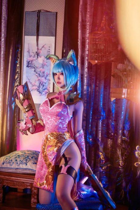 传说对决红莲绽放：煙_HedY维奥莱特cos旗袍美艳引爆全场