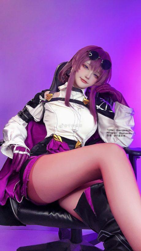 千夜未来卡芙卡COS：带你领略性感优雅与战斗的完美结合