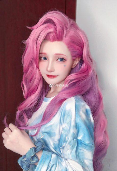 千夜未来萨勒芬妮COS：再现星籁歌姬的独特气质和魅力