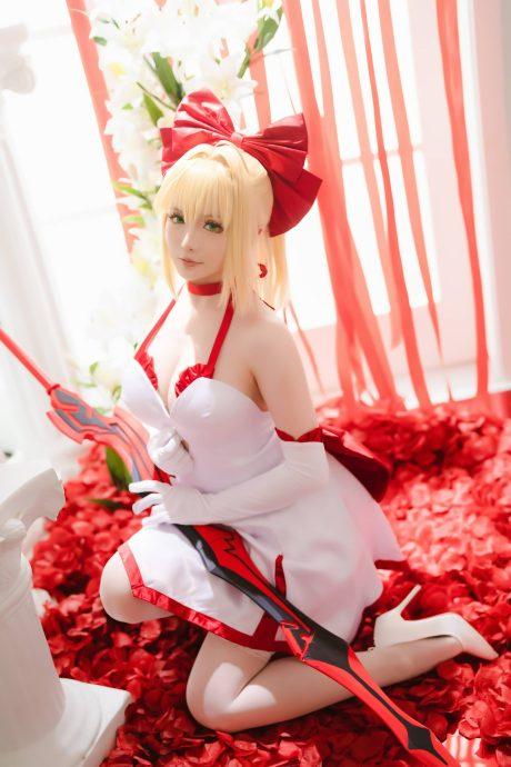 星之迟迟尼禄COS：体验Fate/EXTRA的古典魅力与现代性感