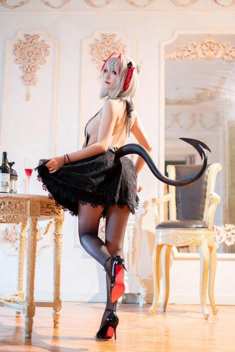 星之迟迟维什戴尔COS：再现W的深邃气质与极致性感