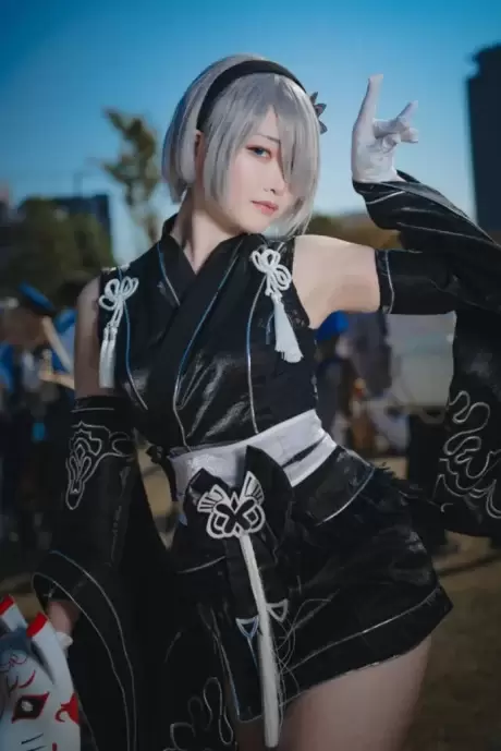 机械之美与日式风情完美融合：水瀬あいり2Bcos惊艳登场