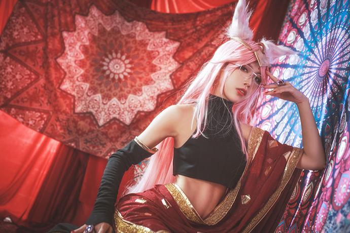 水淼aquacos玉藻前柯杨斯卡娅图片像逗趣变身秀