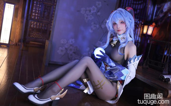 水淼aqua甘雨全部原神cos图集：牛奶与脚奇妙融合！