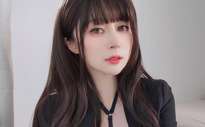 白银81：2023年7月在Fantia一人多角色演绎，御姐风引人入胜！