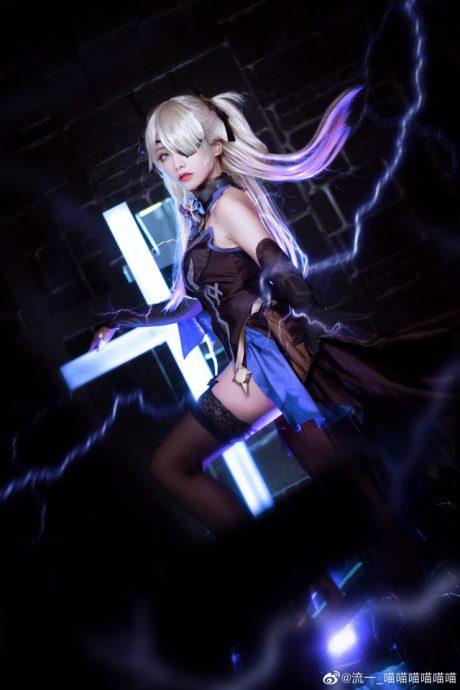 菲谢尔的神秘诱惑：流一_喵喵喵喵喵喵cos的绝美性感