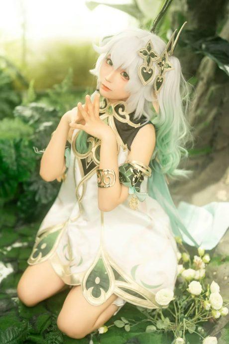 蠢沫沫大慈树王COS：完美演绎原神草神的神秘与性感