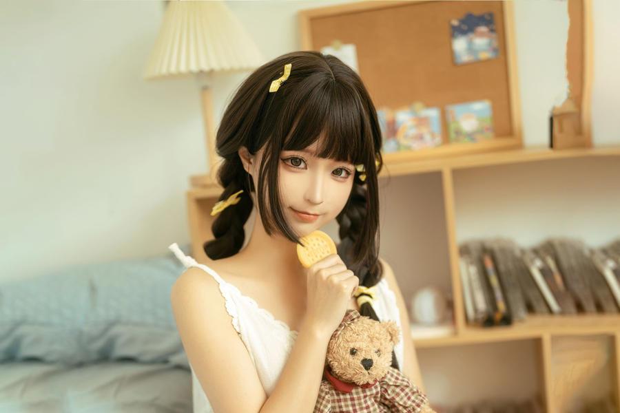 蠢沫沫宅家日记中记载了momo在苞米地的故事