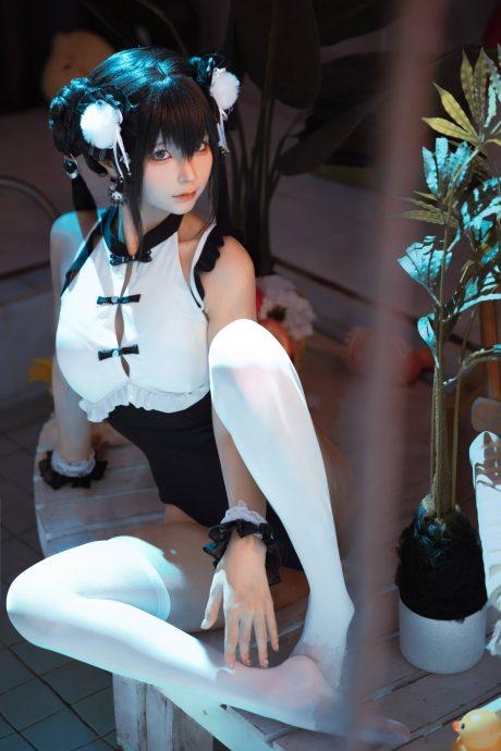 蠢沫沫熊猫娘COS：演绎性感与可爱的熊猫娘，萌态十足