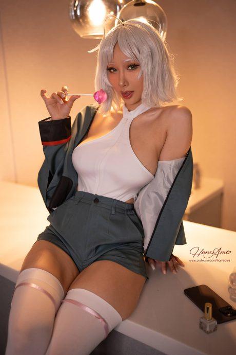 雨波_HaneAme塞西莉亚COS：还原高达少女的致命吸引力