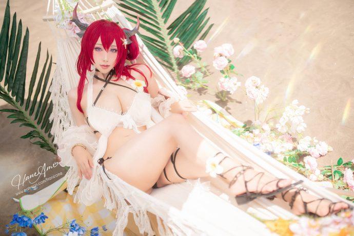 雨波_HaneAme明日方舟COS：演绎史尔特尔的性感与俏皮