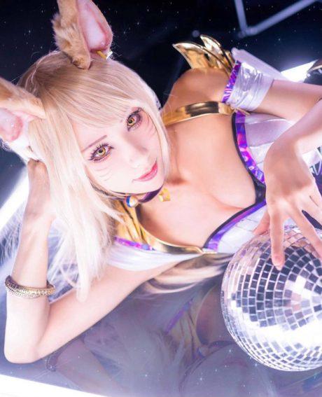 雨波_HaneAme阿狸COS：cos圣女魅力无限引燃热潮