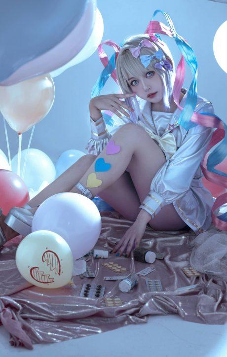 黑猫猫超天酱COS：完美再现主播女孩的甜美与可爱