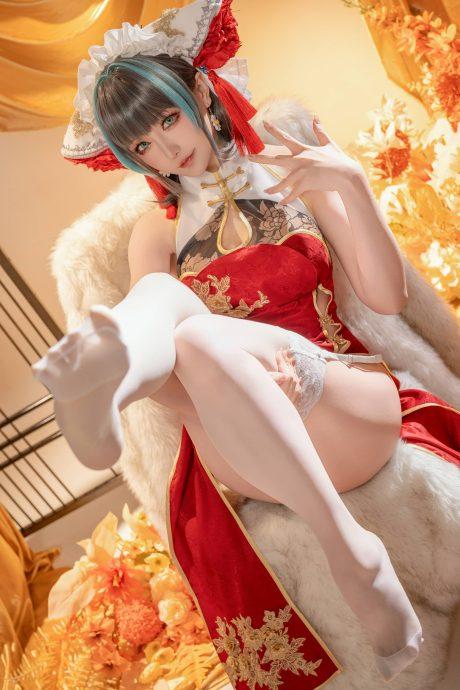 碧蓝航线星之迟迟COS：带来性感优雅双重魅力的旗袍柴郡