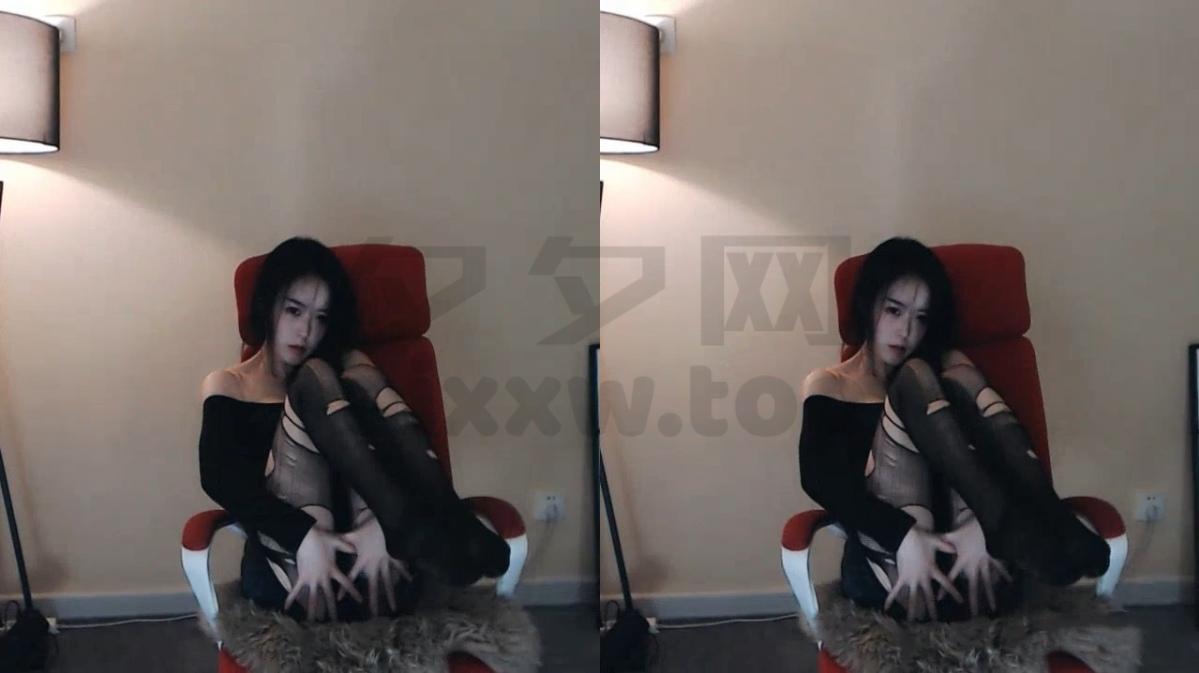 斗鱼主播素柠i（酱紫ava）房管群跳舞视频合集[58V/3.19G]