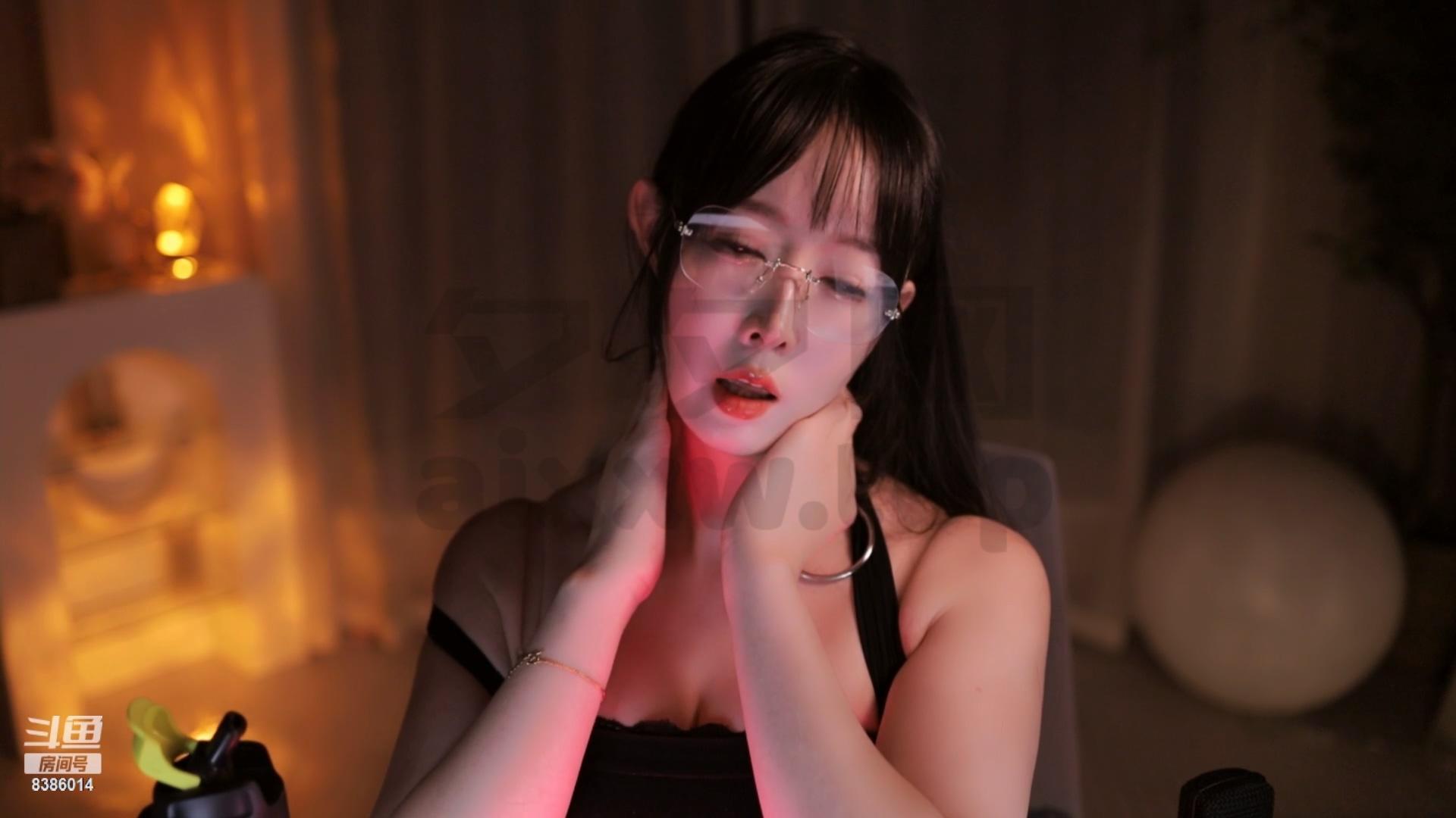 斗鱼素柠i(酱紫ava) 23年6-9月 精选舞蹈视频合集[246V/92.4G]