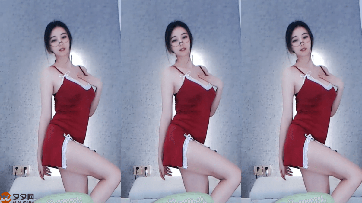 斗鱼阿秋n定制跳舞视频合集[20V/1.41G]