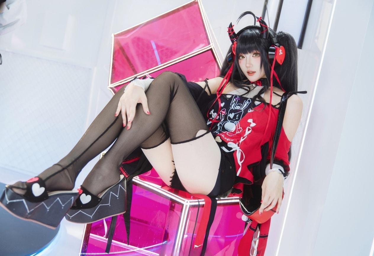 瓜希酱 交错战线cos旋律