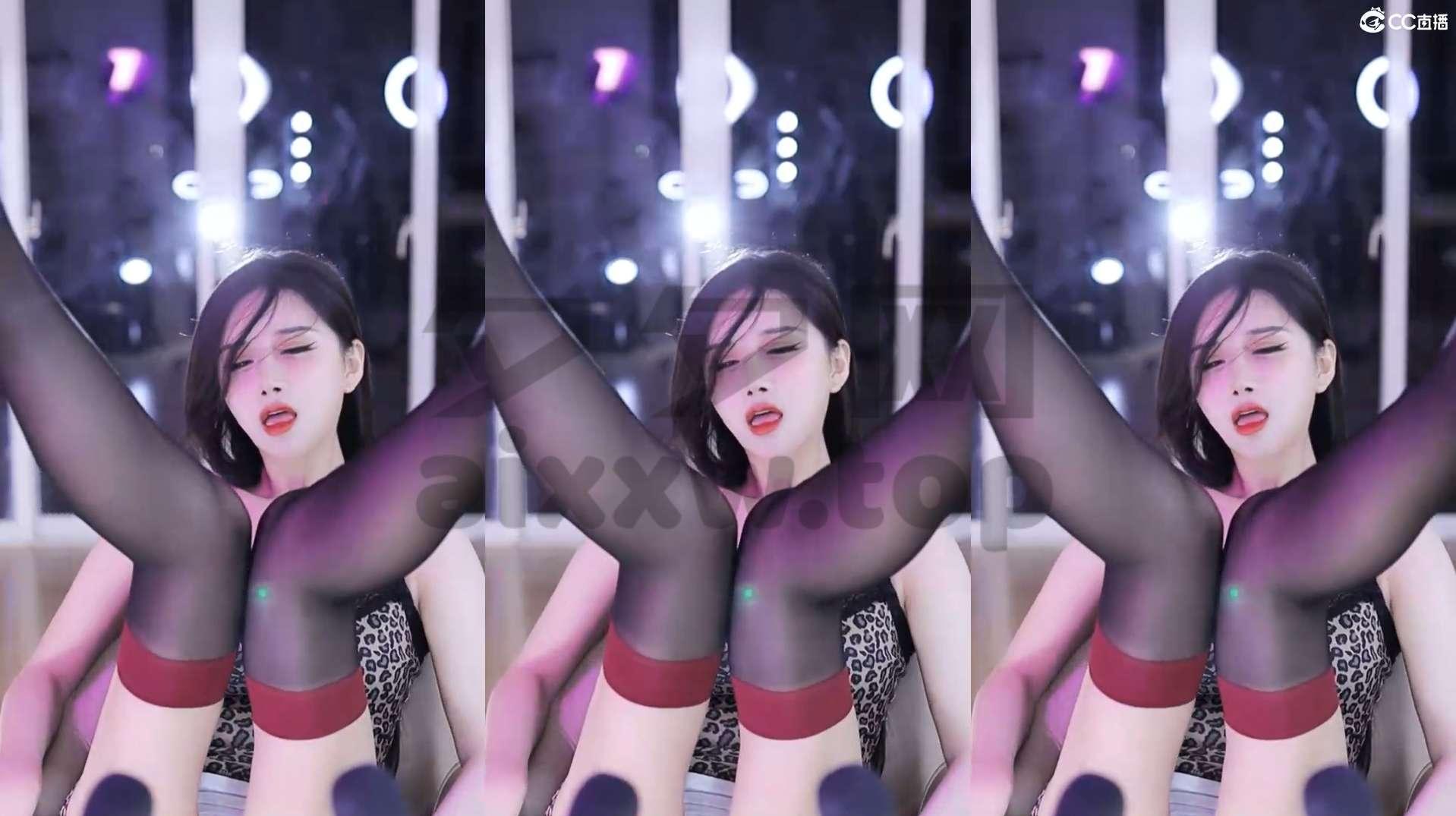 网易CC直播小恩雅22年8月表情舞蹈视频合集[94V/16.1G]