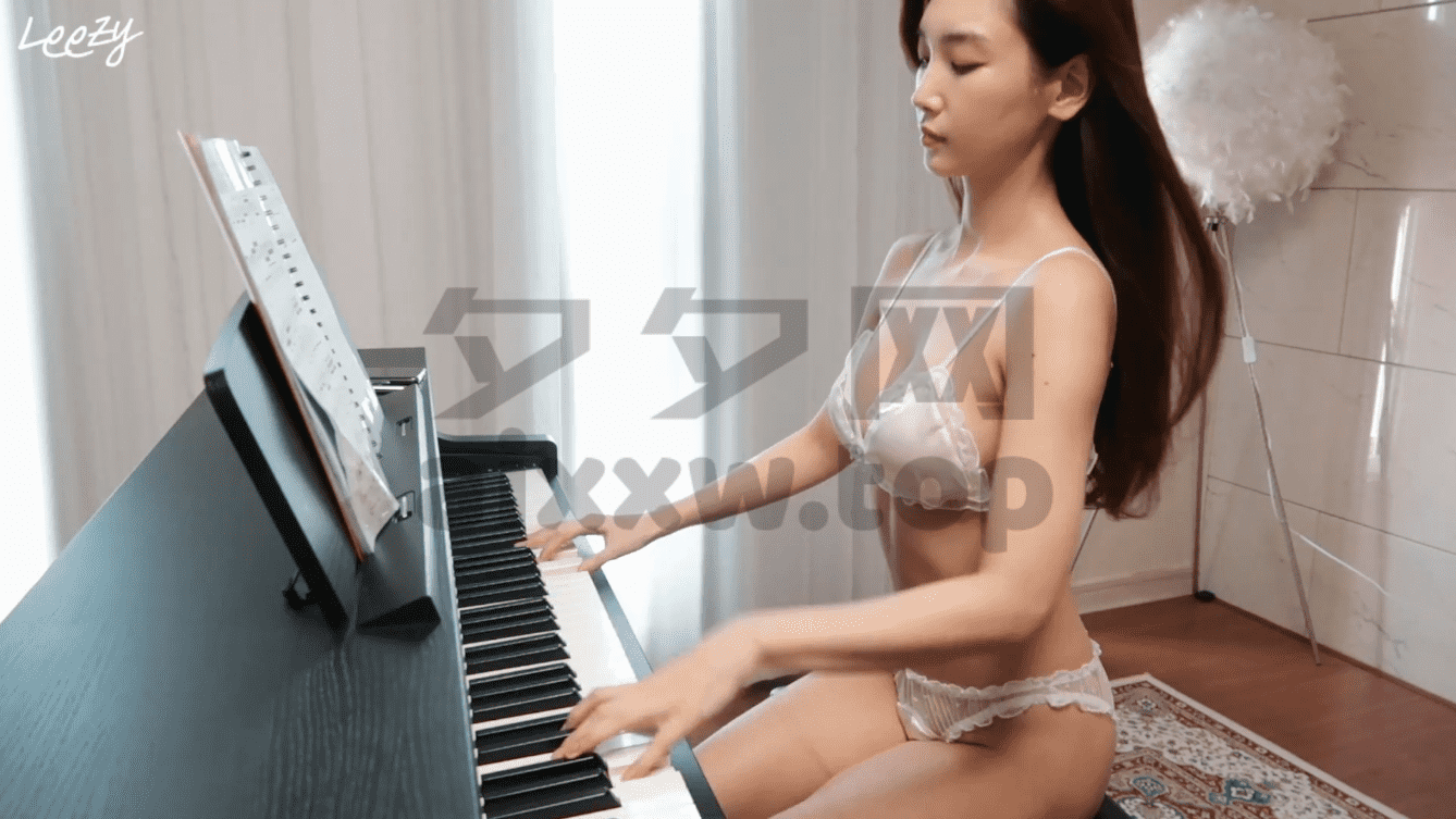 韩国网红Leezy弹钢琴视频资源合集[86V/3.76G]
