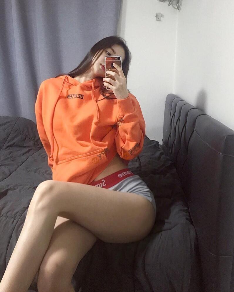 韩国魔鬼身材美玲元chuu_chloe图片集附视频打包下载