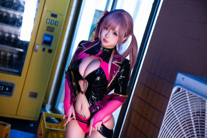 偶像练习生的闪耀登场：日奈娇原创COS演绎的魅力瞬间