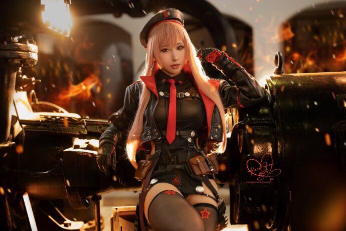 冷酷与性感并存：胜利女神雨波HaneAme拉毗COS震撼登场