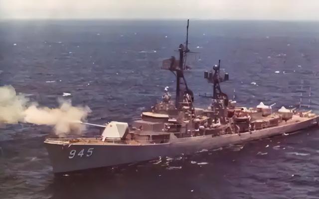 威力离谱的203mm舰炮，用空包弹击穿战舰装甲，为何最后遭弃用？