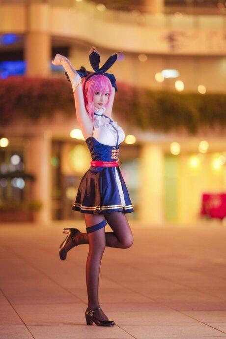 小南宫黑太子COS：演绎碧蓝航线皇家舰娘的性感与可爱