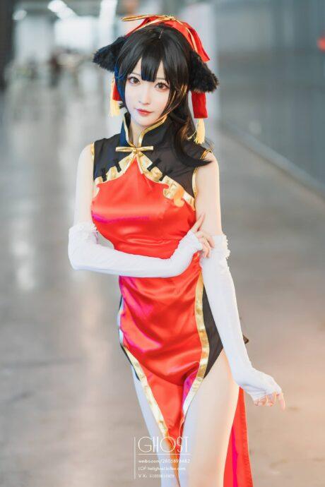 碧蓝航线小南宫COS：完美演绎舰娘旗袍高雄的端庄与魅力