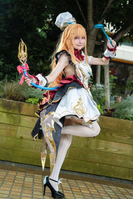 十香Tohka爱可菲COS：甜美优雅完美融合引爆Ultra acosta！