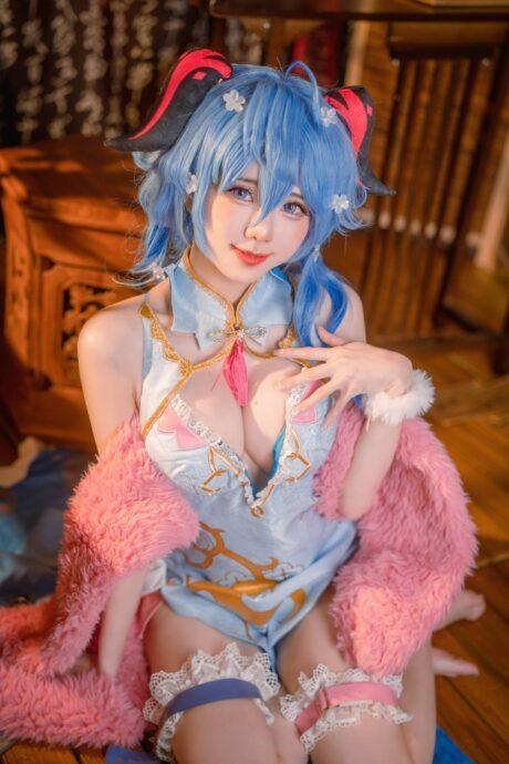 原神cos系列：Sally Dorasnow旗袍甘雨COS璃月七星秘书