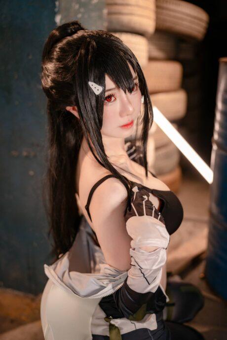 怪兽8号cos系列：Sally Dorasnow亚白米娜COS女神队长