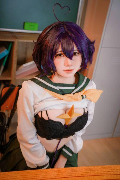 憧憬成为魔法少女：Sally Dorasnow柊舞缇娜cos恶之女干部