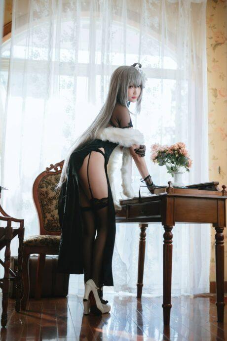 瓜希酱路易九世COS：展现碧蓝航线旗袍舰娘的东方古典美