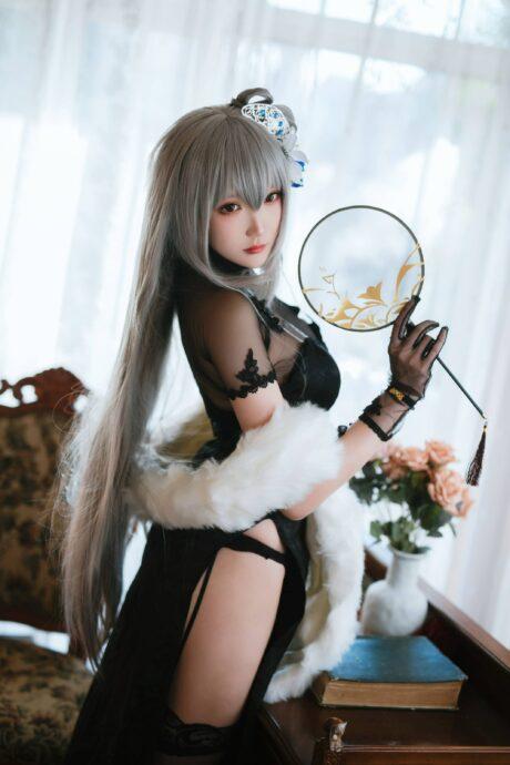 瓜希酱路易九世COS：展现碧蓝航线旗袍舰娘的东方古典美