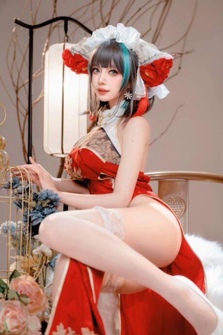碧蓝航线cos系列：Shika小鹿鹿柴郡COS性感的新年旗袍