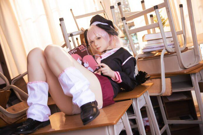 屿鱼Yukako下江小春COS：蔚蓝档案甜系补习部的魅力全开