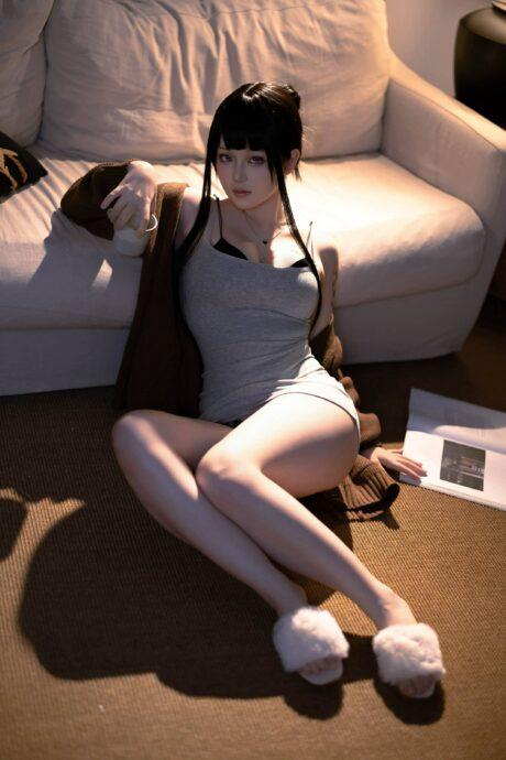 屿鱼Yukako的D版桃乐丝COS：当优雅与危险在夜色中共舞