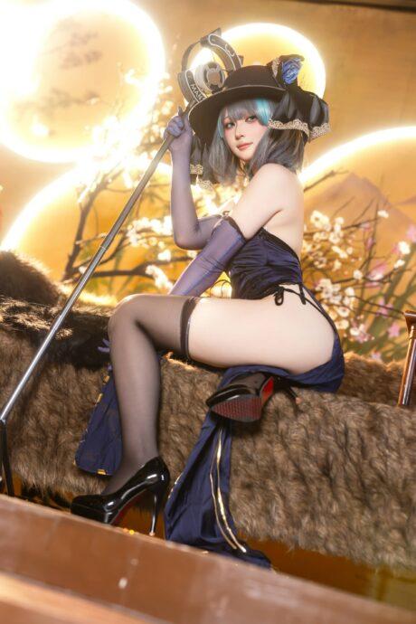 柴郡双面魅力：屿鱼YukakoCOS展现腹黑与温柔完美平衡