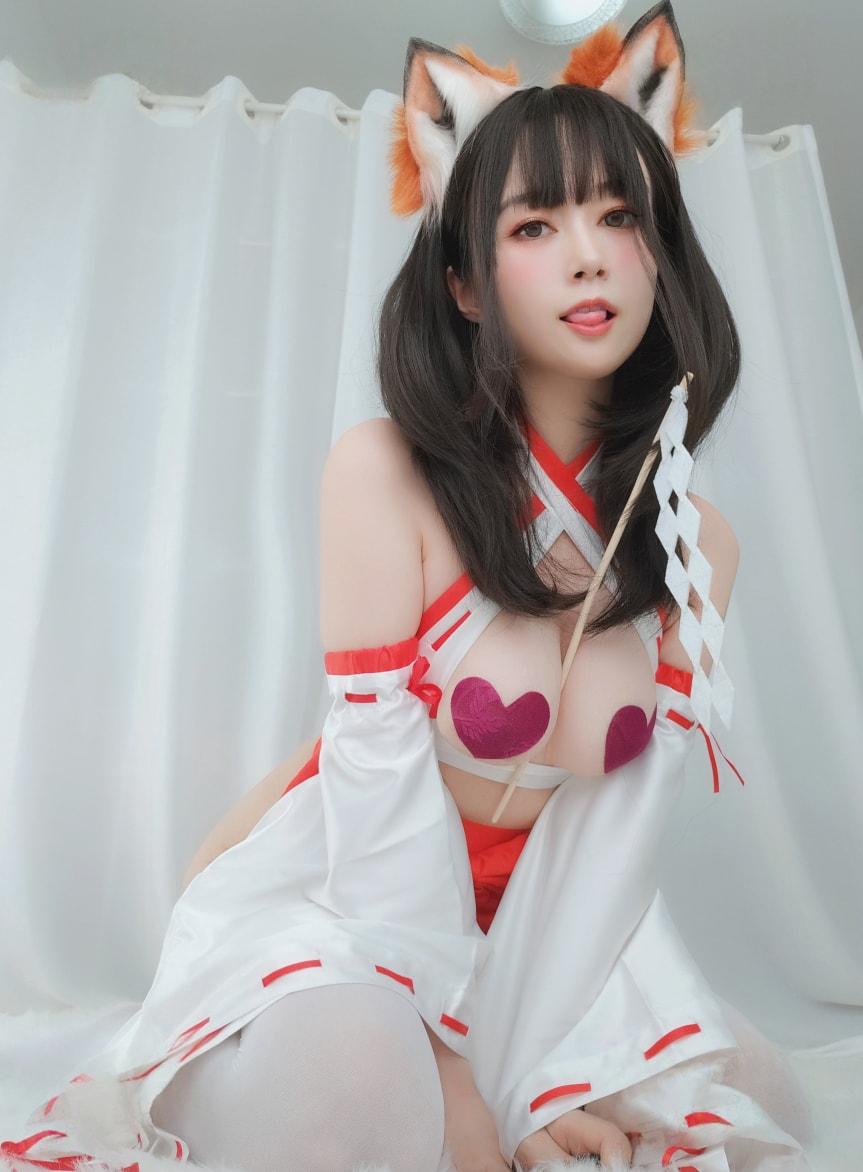 白银81 神社小狐狸